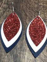 Load image into Gallery viewer, 3 Layered Sequin Olive Pattern Leather Earrings
